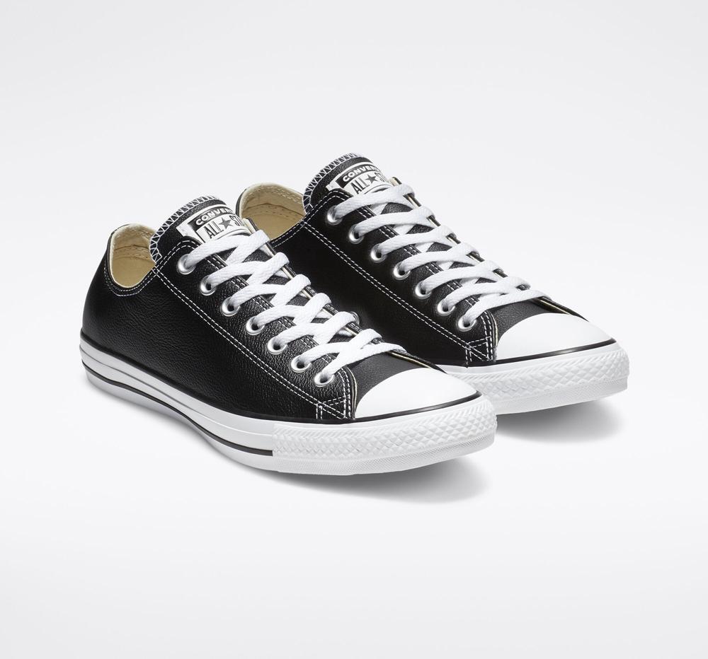 Black Men's Converse Chuck Taylor All Star Leather Unisex Low Tops  India |  KXFC-23841