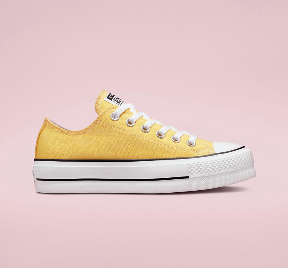 Butter Yellow Women\'s Converse Chuck Taylor All Star Lift Platform Surplus Canvas Unisex Low Tops  India |  GZTC-94751