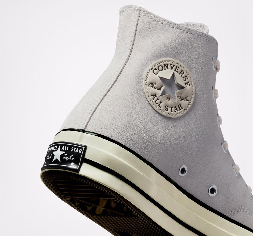 Khaki Pale Putty / Egret / Black Men's Converse Chuck 70 Suede Unisex High Tops  India |  LYAW-48562