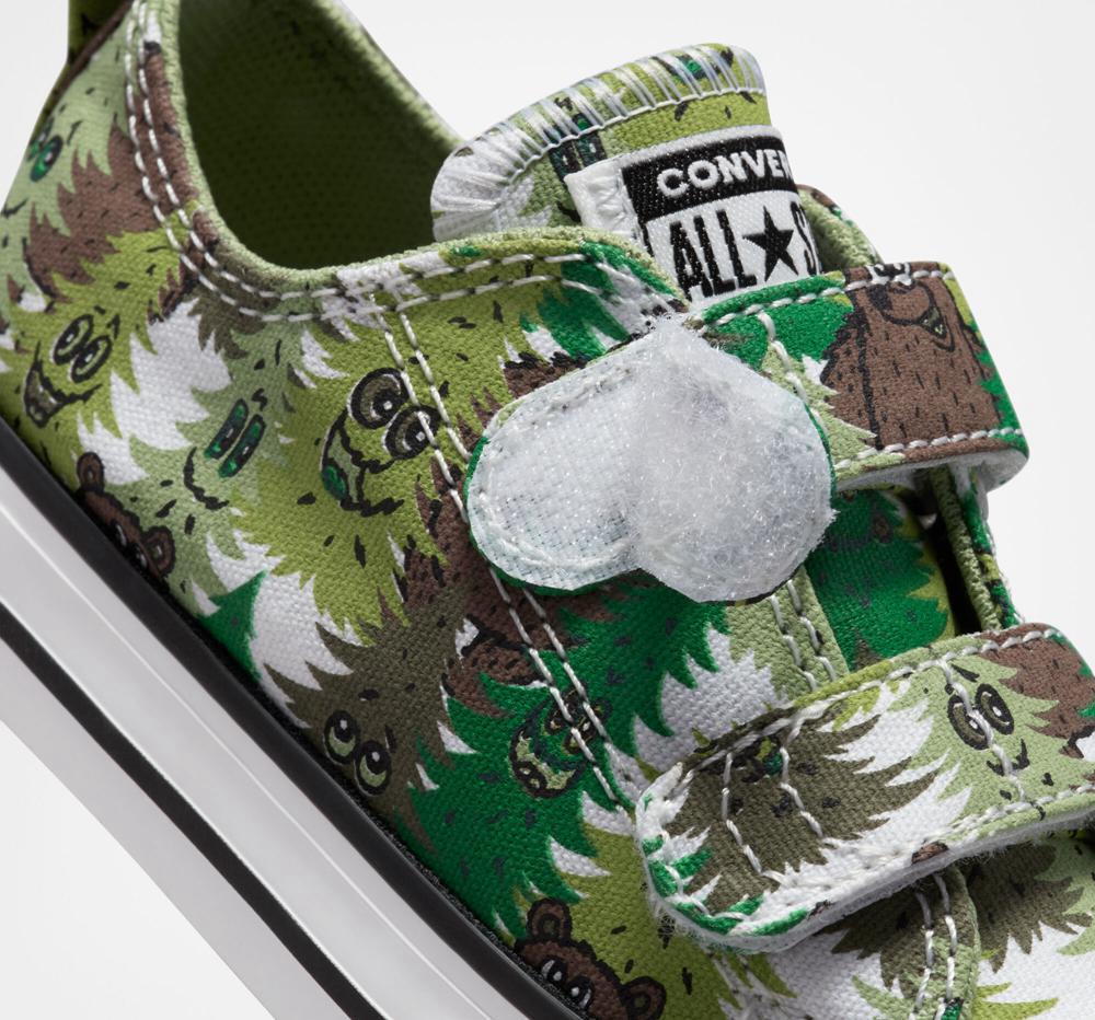 White / Aloe Green / Green Boys' Converse Chuck Taylor All Star Easy On Forest Camo Toddler Low Tops  India |  YNCO-01987