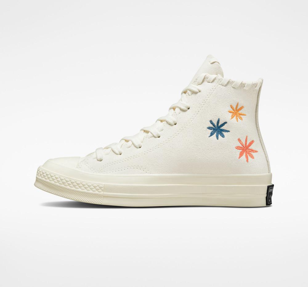 White Egret / Natural Ivory Women's Converse Chuck 70 Embroidered Florals High Tops  India |  JNRO-16829